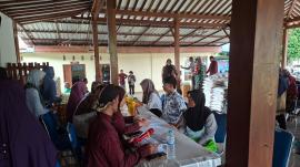 PEMBAGIAN CADANGAN PANGAN PEMERINTAH KALURAHAN PATUK